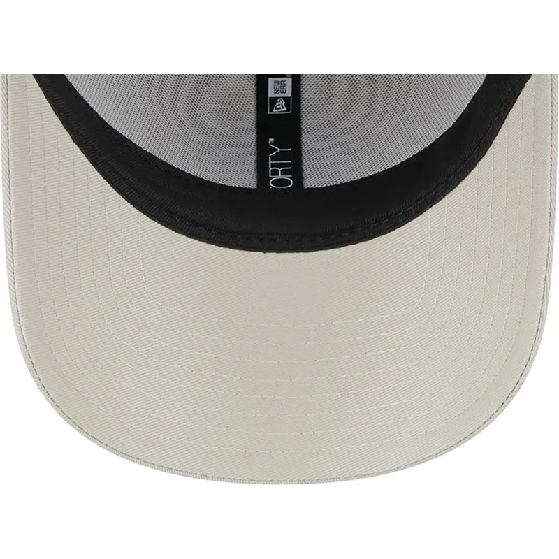 petten-gebogen-beige-verstelbaar-9forty-check-infill-van-new-york-yankees-mlb-van-new-era petten-gebogen-beige-verstelbaar-9forty-check-infill-van-new-york-yankees-mlb-van-new-era