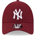 petten-gebogen-rood-verstelbaar-9forty-essential-melton-wool-van-new-york-yankees-mlb-van-new-era
