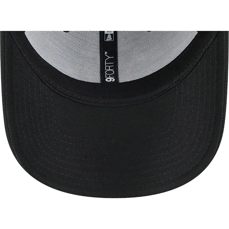 petten-gebogen-zwart-verstelbaar-9forty-league-essential-van-new-york-yankees-mlb-van-new-era