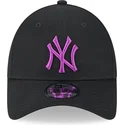 petten-gebogen-zwart-verstelbaar-9forty-league-essential-van-new-york-yankees-mlb-van-new-era