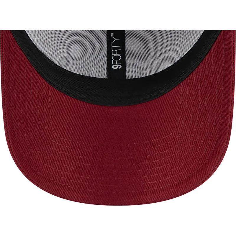 petten-gebogen-rood-verstelbaar-9forty-league-essential-van-new-york-yankees-mlb-van-new-era petten-gebogen-rood-verstelbaar-9forty-league-essential-van-new-york-yankees-mlb-van-new-era