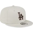 petten-plat-beige-snapback-9fifty-league-essential-van-los-angeles-dodgers-mlb-van-new-era