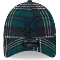 petten-gebogen-groen-verstelbaar-9forty-check-van-new-york-yankees-mlb-van-new-era
