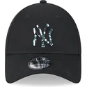 petten-gebogen-zwart-verstelbaar-9forty-seasonal-infill-van-new-york-yankees-mlb-van-new-era