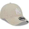 petten-gebogen-beige-verstelbaar-9forty-teddy-van-new-york-yankees-mlb-van-new-era