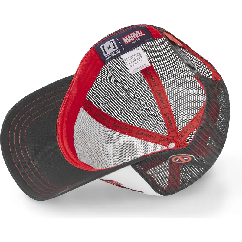 petten-gebogen-zwart-snapback-mar6-dea3-deadpool-marvel-comics-van-capslab