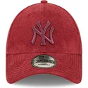 petten-gebogen-rood-verstelbaar-9forty-towelling-van-new-york-yankees-mlb-van-new-era