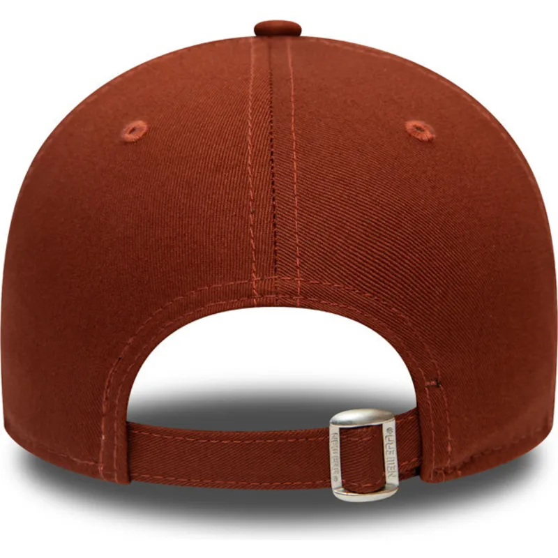 petten-gebogen-bruin-verstelbaar-9forty-league-essential-van-new-york-yankees-mlb-van-new-era