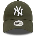 petten-gebogen-groen-verstelbaar-9twenty-league-essential-van-new-york-yankees-mlb-van-new-era
