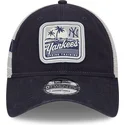 petten-gebogen-marineblauw-snapback-9twenty-stripe-van-new-york-yankees-mlb-van-new-era