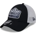 petten-gebogen-marineblauw-snapback-9forty-stretch-snap-tab-van-new-york-yankees-mlb-van-new-era