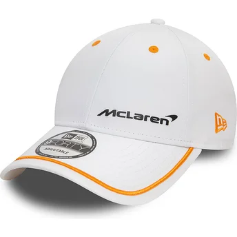 petten-gebogen-wit-verstelbaar-9forty-contrast-piping-van-mclaren-racing-formula-1-van-new-era