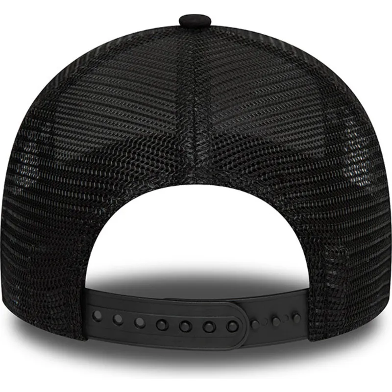 petten-gebogen-zwart-snapback-9forty-a-frame-flawless-print-van-aprilia-piaggio-van-new-era