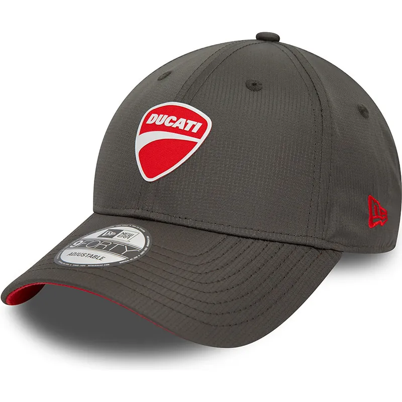 petten-gebogen-zwart-verstelbaar-9forty-ripstop-van-ducati-motor-motogp-van-new-era