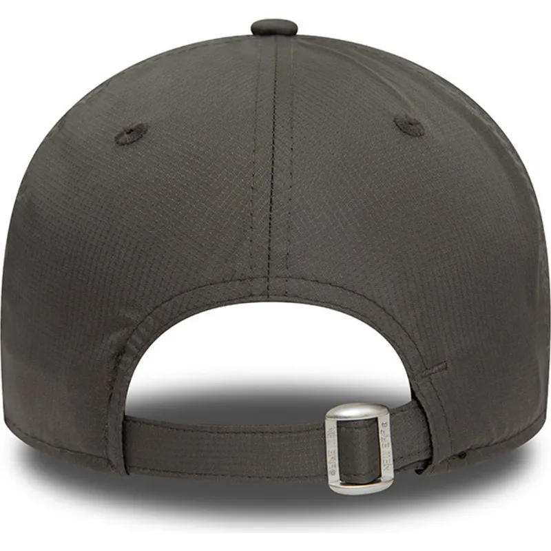 petten-gebogen-zwart-verstelbaar-9forty-ripstop-van-ducati-motor-motogp-van-new-era
