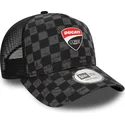 petten-gebogen-zwart-snapback-9forty-a-frame-all-over-print-check-van-ducati-motor-motogp-van-new-era