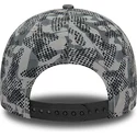 petten-gebogen-camouflage-snapback-9forty-van-mclaren-racing-formula-1-van-new-era