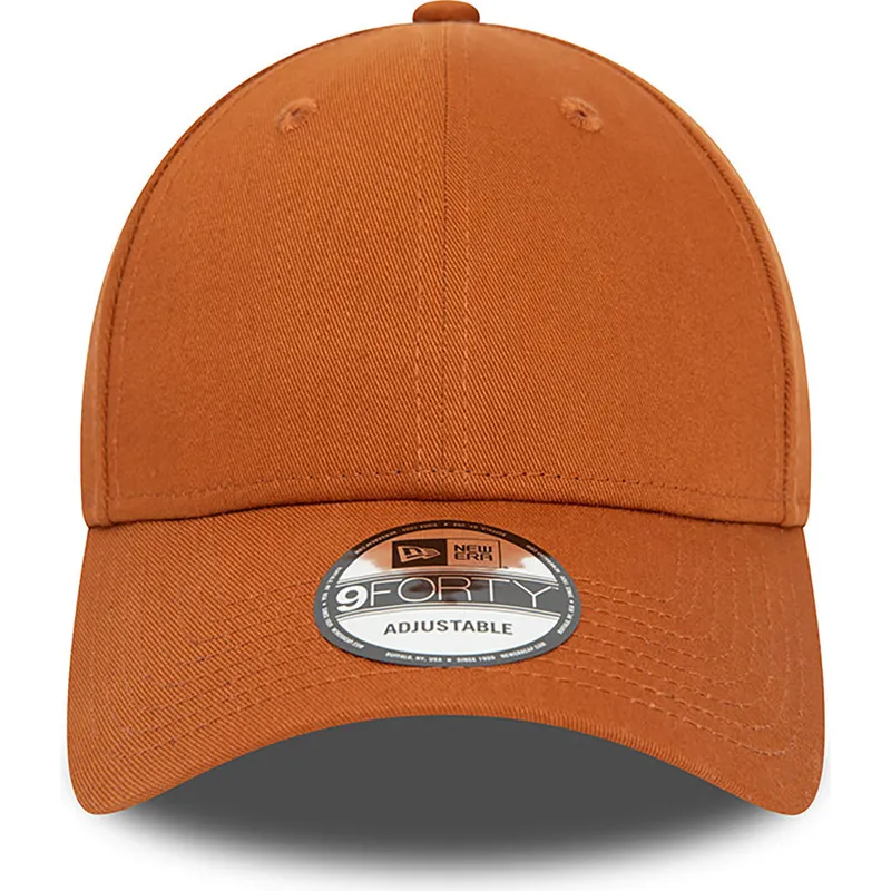 petten-gebogen-bruin-verstelbaar-9forty-essential-van-new-era
