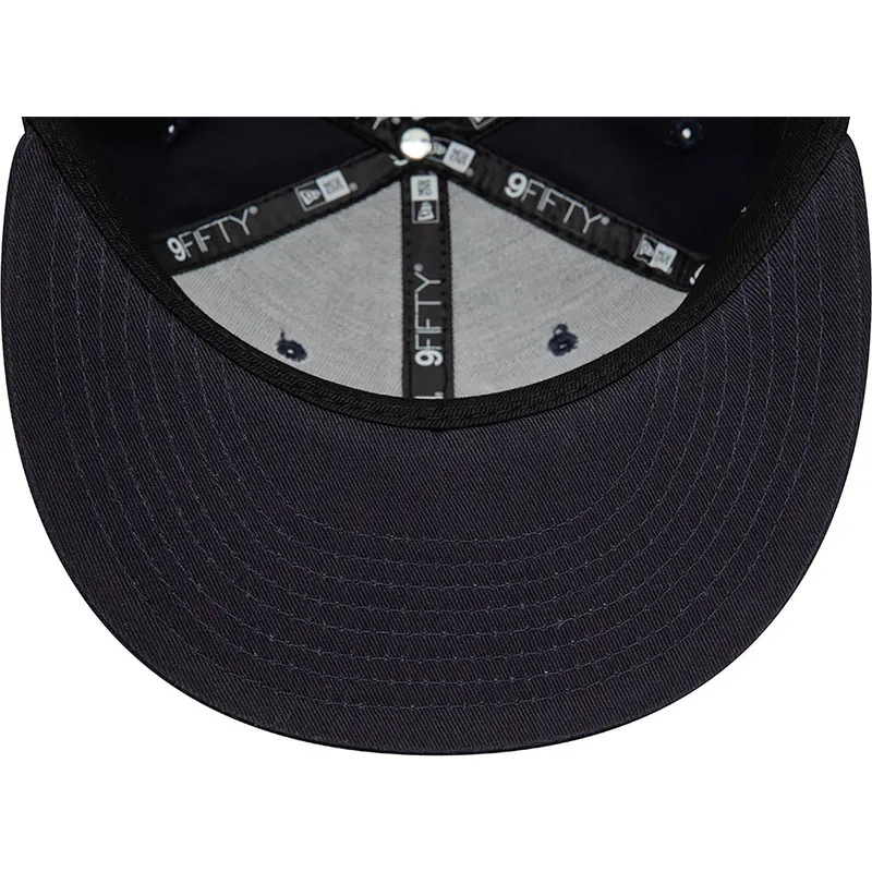 petten-plat-marineblauw-snapback-9fifty-outline-van-new-york-yankees-mlb-van-new-era petten-plat-marineblauw-snapback-9fifty-outline-van-new-york-yankees-mlb-van-new-era
