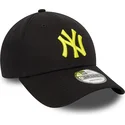 petten-gebogen-zwart-verstelbaar-9forty-league-essential-van-new-york-yankees-mlb-van-new-era