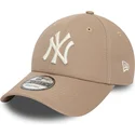 petten-gebogen-bruin-verstelbaar-9forty-league-essential-van-new-york-yankees-mlb-van-new-era