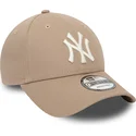 petten-gebogen-bruin-verstelbaar-9forty-league-essential-van-new-york-yankees-mlb-van-new-era