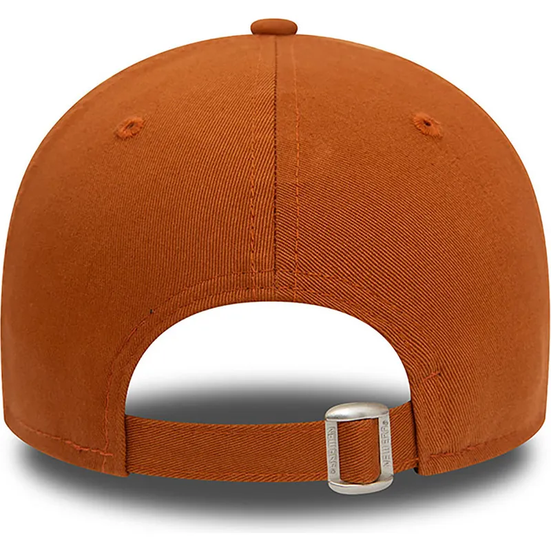 petten-gebogen-bruin-verstelbaar-9forty-league-essential-van-new-york-yankees-mlb-van-new-era