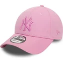 petten-gebogen-roze-verstelbaar-9forty-league-essential-van-new-york-yankees-mlb-van-new-era