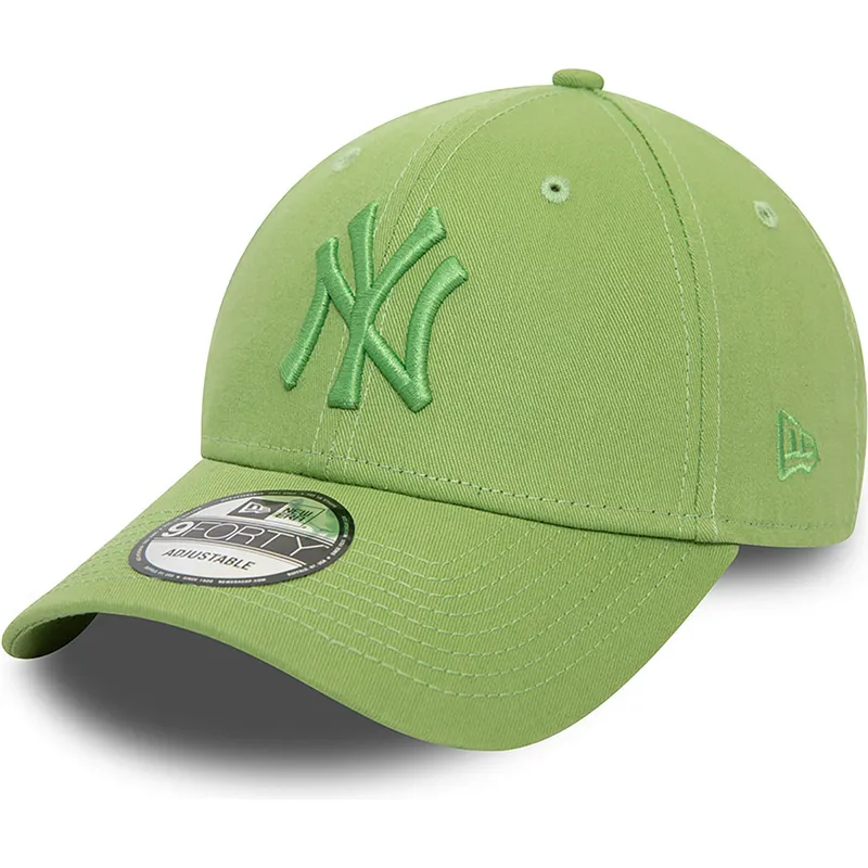 petten-gebogen-groen-verstelbaar-9forty-league-essential-van-new-york-yankees-mlb-van-new-era