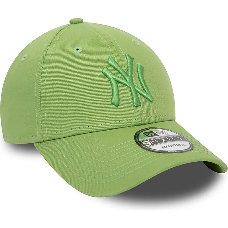 petten-gebogen-groen-verstelbaar-9forty-league-essential-van-new-york-yankees-mlb-van-new-era