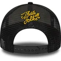 petten-gebogen-zwart-snapback-a-frame-character-van-bugs-bunny-y-pato-lucas-looney-tunes-van-new-era