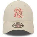 petten-gebogen-beige-verstelbaar-9forty-team-outline-van-new-york-yankees-mlb-van-new-era