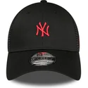 petten-gebogen-zwart-verstelbaar-9forty-home-field-van-new-york-yankees-mlb-van-new-era