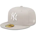 petten-plat-beige-fitted-59fifty-league-essential-van-new-york-yankees-mlb-van-new-era