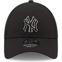 petten-gebogen-zwart-verstelbaar-9forty-pop-outline-van-new-york-yankees-mlb-van-new-era