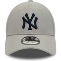 petten-gebogen-grijs-verstelbaar-9forty-diamond-era-essential-van-new-york-yankees-mlb-van-new-era