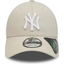petten-gebogen-beige-verstelbaar-9forty-repreve-league-essential-van-new-york-yankees-mlb-van-new-era