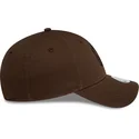 petten-gebogen-bruin-verstelbaar-9forty-league-essential-van-new-york-yankees-mlb-van-new-era