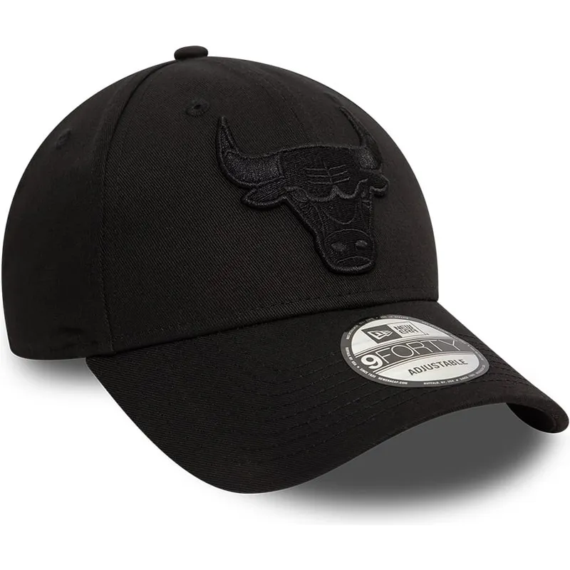 petten-gebogen-zwart-verstelbaar-9forty-essential-van-chicago-bulls-nba-van-new-era
