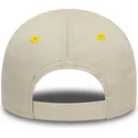 petten-gebogen-beige-verstelbaar-voor-kinderen-9forty-character-van-pinguino-van-new-era