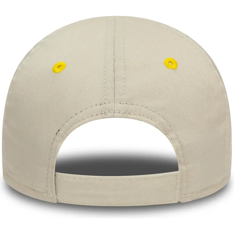 petten-gebogen-beige-verstelbaar-voor-kinderen-9forty-character-van-pinguino-van-new-era