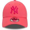 petten-gebogen-roze-verstelbaar-9forty-league-essential-van-new-york-yankees-mlb-van-new-era