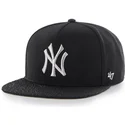 petten-plat-zwart-snapback-van-new-york-yankees-mlb-van-47-brand