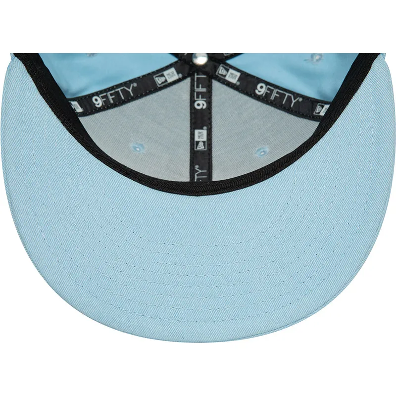 petten-plat-blauw-snapback-9fifty-league-essential-van-new-york-yankees-mlb-van-new-era petten-plat-blauw-snapback-9fifty-league-essential-van-new-york-yankees-mlb-van-new-era