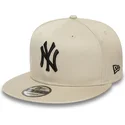 petten-plat-beige-snapback-9fifty-league-essential-van-new-york-yankees-mlb-van-new-era
