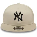 petten-plat-beige-snapback-9fifty-league-essential-van-new-york-yankees-mlb-van-new-era