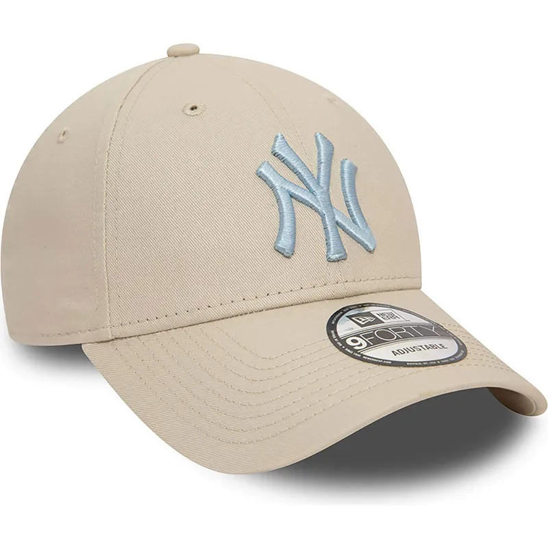 petten-gebogen-beige-verstelbaar-9forty-league-essential-van-new-york-yankees-mlb-van-new-era