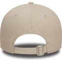 petten-gebogen-beige-verstelbaar-9forty-league-essential-van-new-york-yankees-mlb-van-new-era