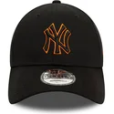 petten-gebogen-zwart-verstelbaar-9forty-team-outline-van-new-york-yankees-mlb-van-new-era
