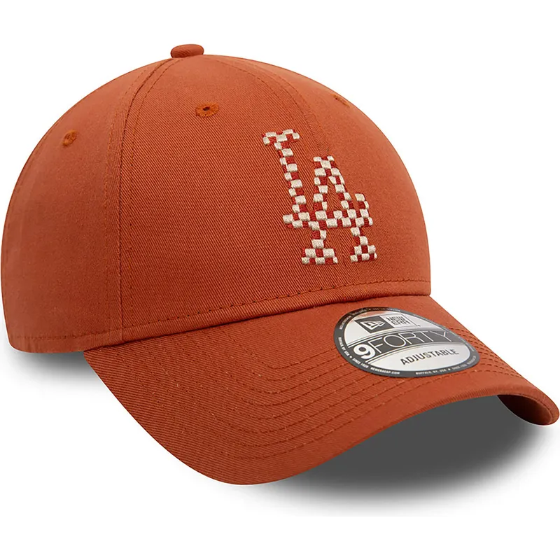 petten-gebogen-bruin-verstelbaar-9forty-seasonal-infill-van-los-angeles-dodgers-mlb-van-new-era